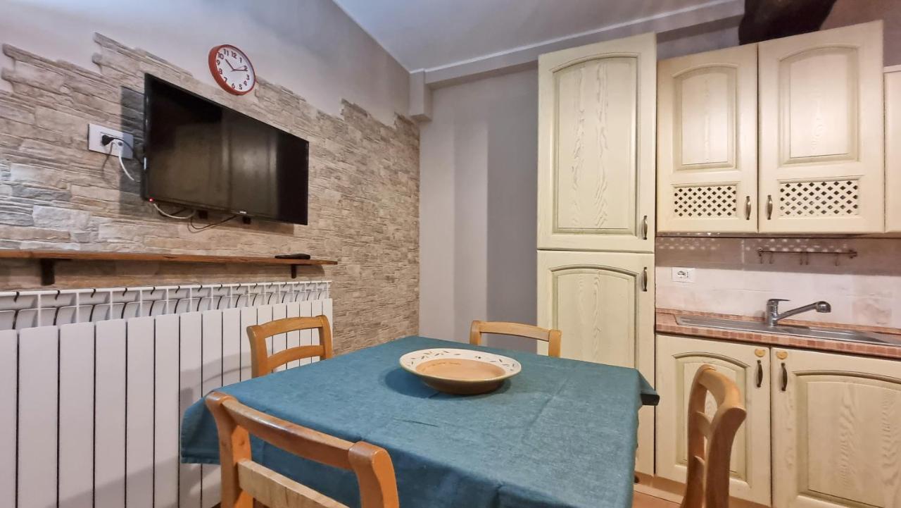Residenza Dei Longobardi Affittacamere Spoleto Zewnętrze zdjęcie