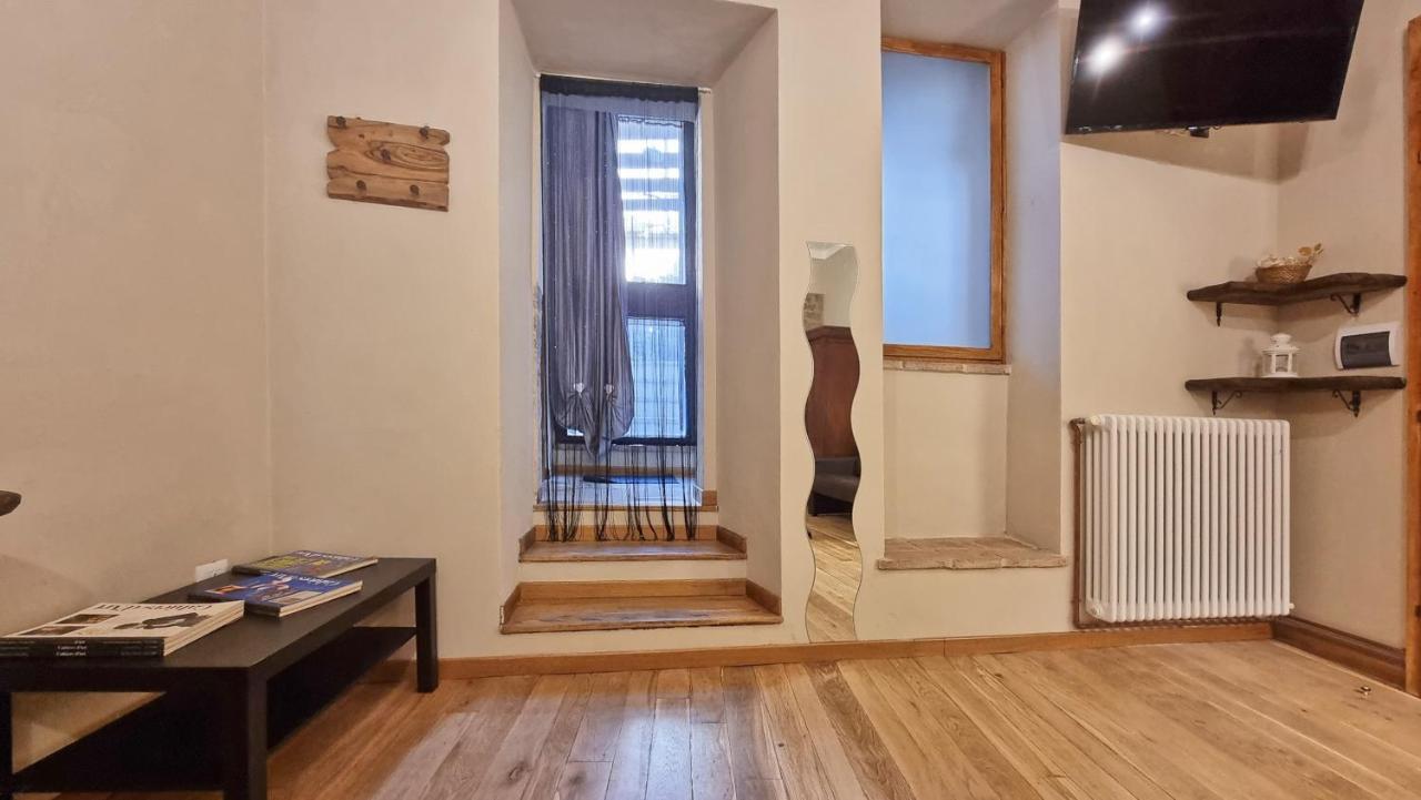 Residenza Dei Longobardi Affittacamere Spoleto Zewnętrze zdjęcie
